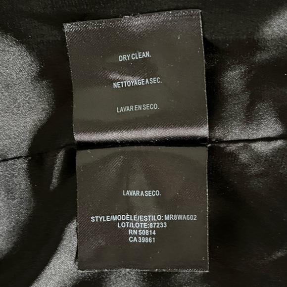 Abstract Tahari Dress - Picture 8 of 8